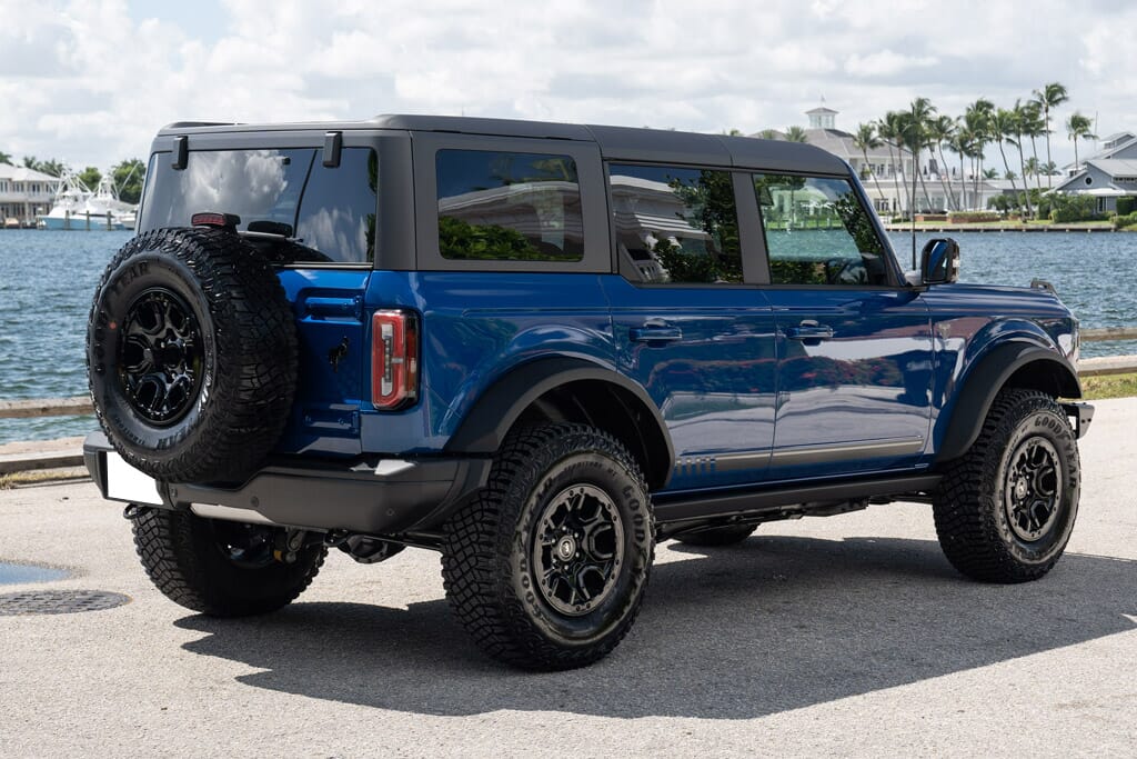 2021 Ford Bronco First Edition Lightning Blue 60 Miles for sale